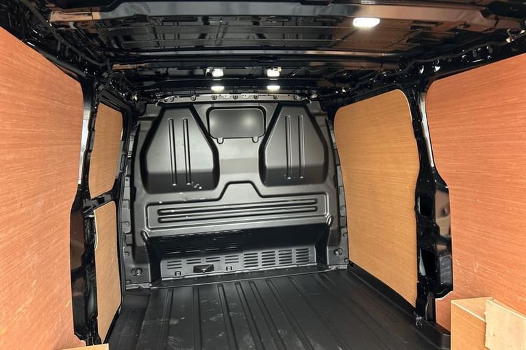 2025 Ford Transit Custom 280 Limited L2 LWB FWD 2.0 EcoBlue 136ps Low Roof, CAMERA, PARKING SENSO...