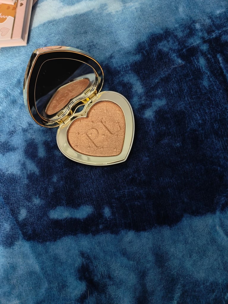 P.Louise Advent Calendar & Makeup Bundle 