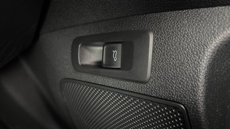 2024 Skoda Karoq 1.5 TSI Sportline 5dr ESTATE PETROL Manual