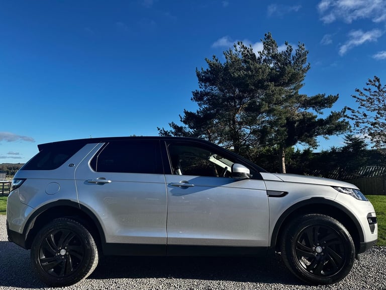 LAND ROVER DISCOVERY SPORT 2.0 TD4 SE Tech 2017