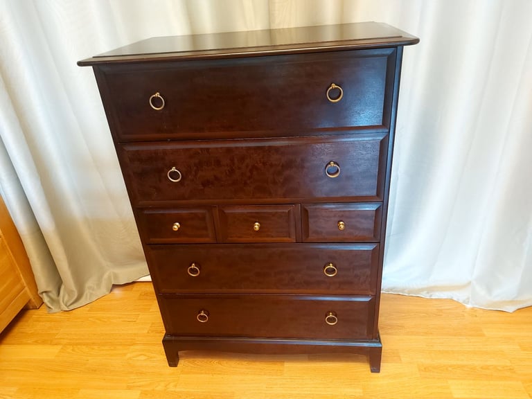 image for Stag Minstrel chest of drawers