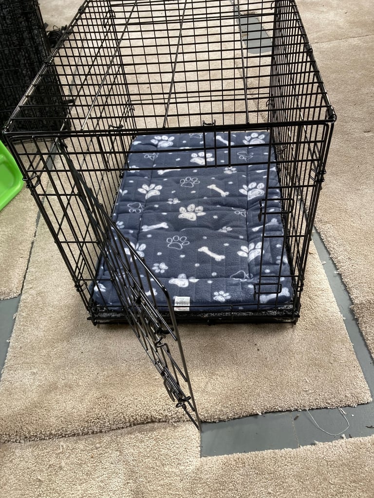 image for Small dog crate 