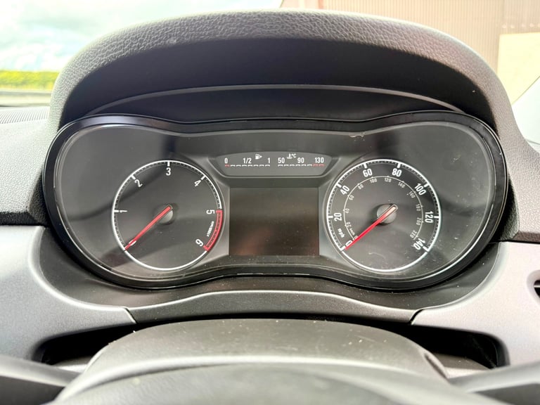 🏁 2015 Facelift Vauxhall Corsa Van 1.3 CDTi Ecoflex 75- PSVD, FSH, Bluetooth & DAB (No Vat) 🏁