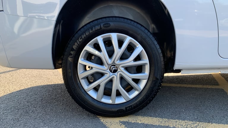 2024 Citroen Berlingo 1.5 BlueHDi 950Kg Driver Edition 130ps EAT8 [S/S] PANEL VAN DIESEL Automatic