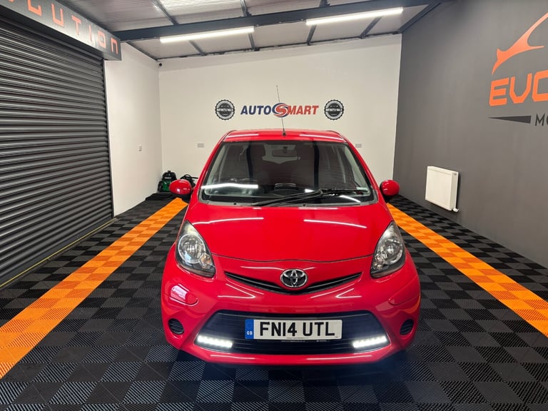 2014 Toyota AYGO 1.0 VVT-i Move with Style 5dr HATCHBACK Petrol Manual