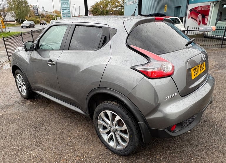 2017 Nissan Juke TEKNA XTRONIC Hatchback Petrol Automatic