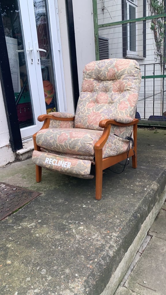 Chairs tables furniture kitchen cooking makers prices in description full details 