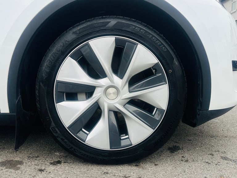 2023 Tesla Model Y Auto RWD 5dr MPV Electric Automatic
