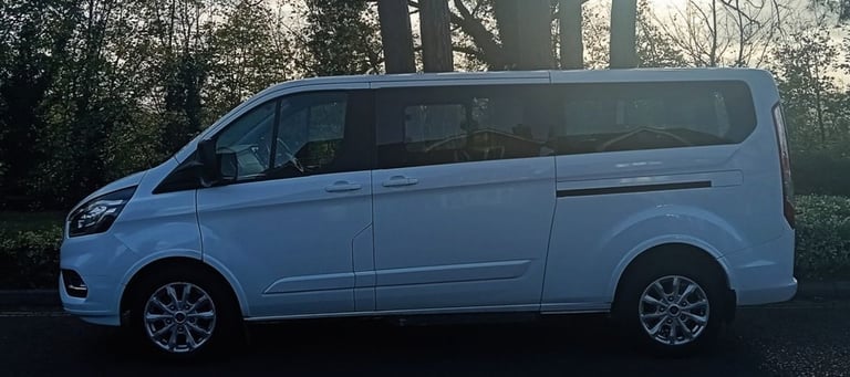 2022 Ford Tourneo Custom 2.0 320 EcoBlue Titanium Minibus 5dr Diesel Auto L2 Euro 6 (s/s) (130 ps...