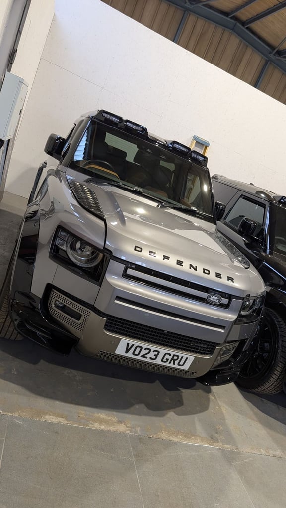 YOUR CAR HQ WANT YOUR  PORSCHE FERRARI LAMBORGHINI RANGE ROVER 