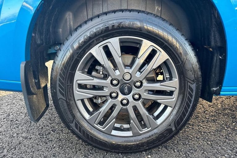 2024 Ford E-Transit 320 Limited AUTO L1 SWB RWD 100kW 65kWh Low Roof, DEMO, 17inch CARBONISED A P...