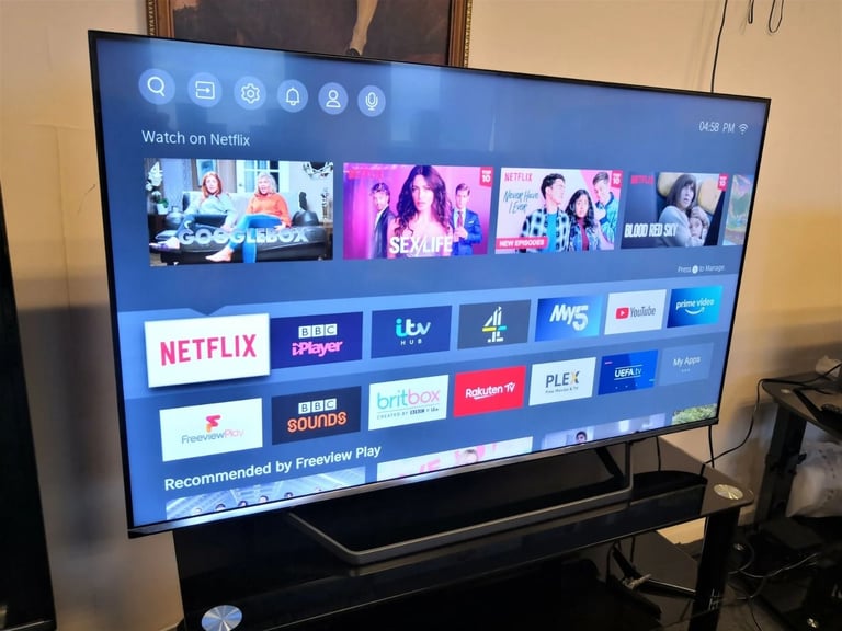image for 50" 4K QLED SMART HISENSE FREEVIEW HD TV WITH ORIGINAL STAND & REMOTE CONTROL