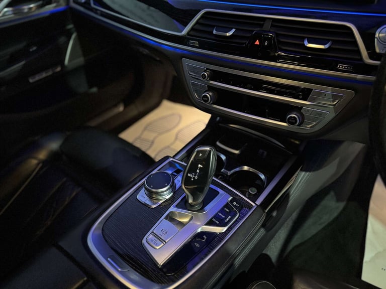 2017 BMW 7 Series 740d xDrive M Sport 4dr Auto SALOON DIESEL Automatic