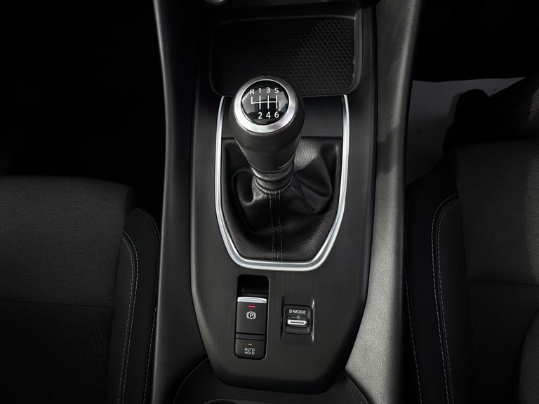 2023 Nissan Qashqai 1.3 DiG-T MH N-Connecta 5dr Hatchback Petrol Manual