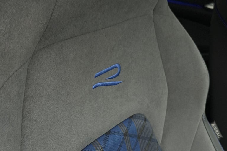 2023 Volkswagen Golf 2.0 TSI 320 R 4Motion 5dr DSG **REAR SIDE AIRBAGS, 19' ESTORIL BLACK A Hatch...