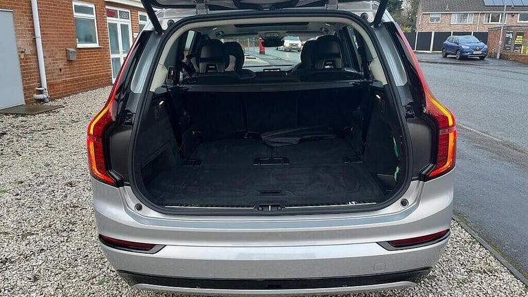  Volvo XC90 Plus, B5 AWD Mild hybrid, Petrol, Dark, 7 Seats Petrol/Electric Hybrid Automatic