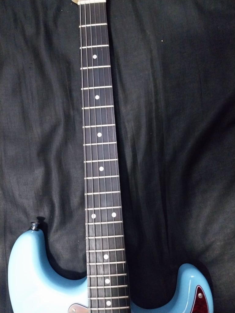 VINTAGE Coaster series full size electric guitar