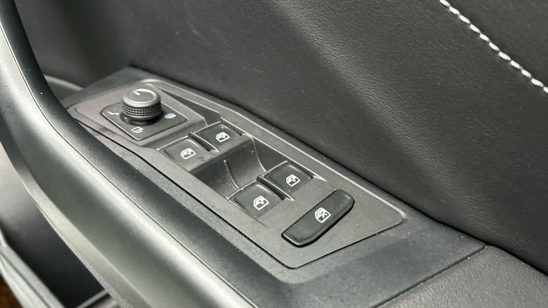 2022 Volkswagen T-Roc 1.5 TSI Style 5dr HATCHBACK PETROL Manual