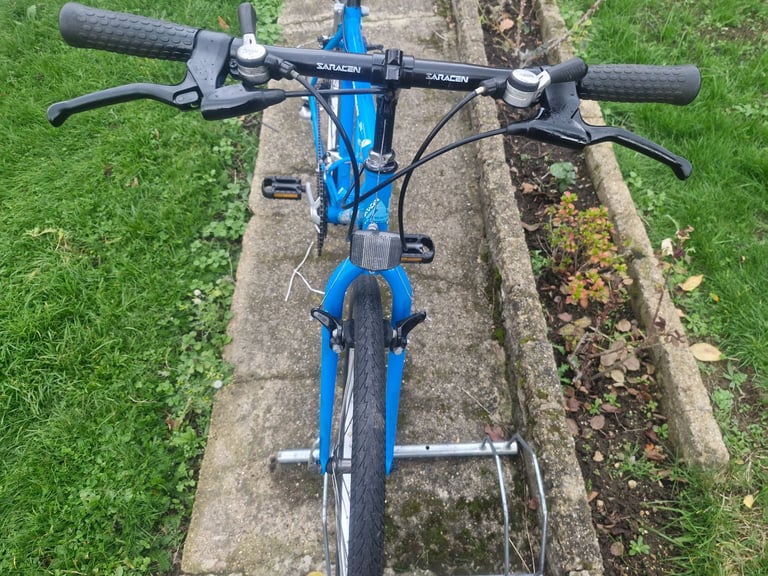 BOYS MENS GENTS ADULTS SARACEN TUFFTRAY 26 INCH WHEELS 18 INCH FRAME 18 SPEED BIKE BICYCLE