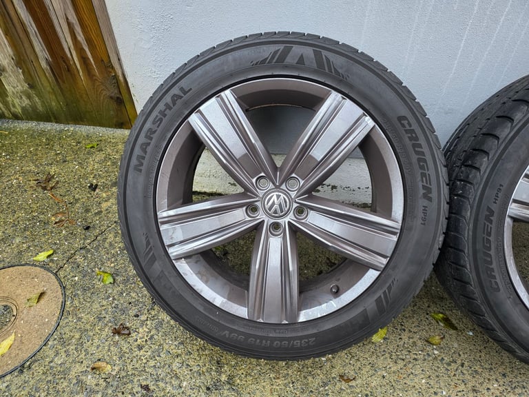 19 inch 5x112 Volkswagen tiguan alloys fit q3 a5