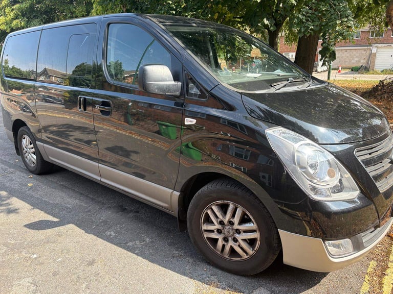 Hyundai, I800, MPV, 2018, Manual, 2497 (cc), 5 doors
