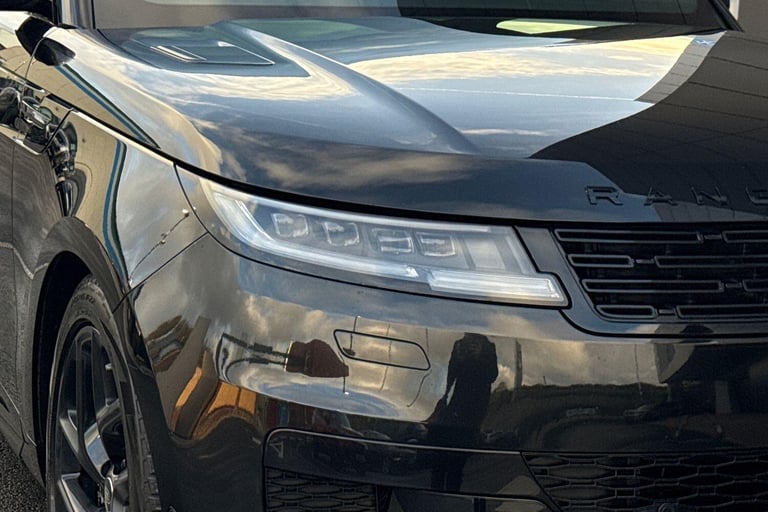 2023 Land Rover Range Rover Sport 3.0 P440e 38.2kWh Dynamic SE SUV 5dr Petrol Plug-in Hybrid Auto...