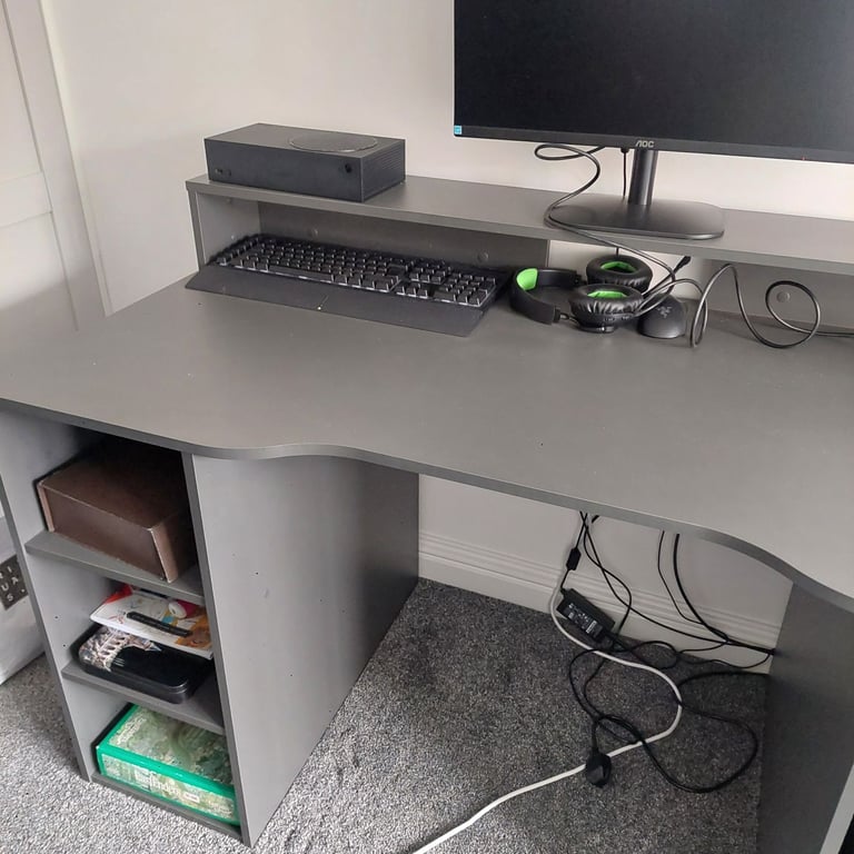 Grey Gaming Desk - excellent condition - hardly used