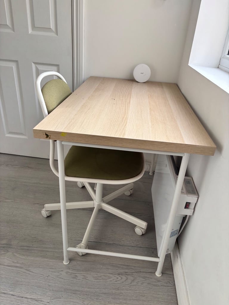 IKEA Office Chair & Desk - Green Örfjäll & wood effect desk