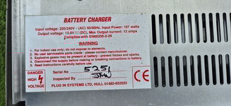 ESM PLUG-IN-SYSTEM battery charger , power supply for camper caravan motorhome boat.