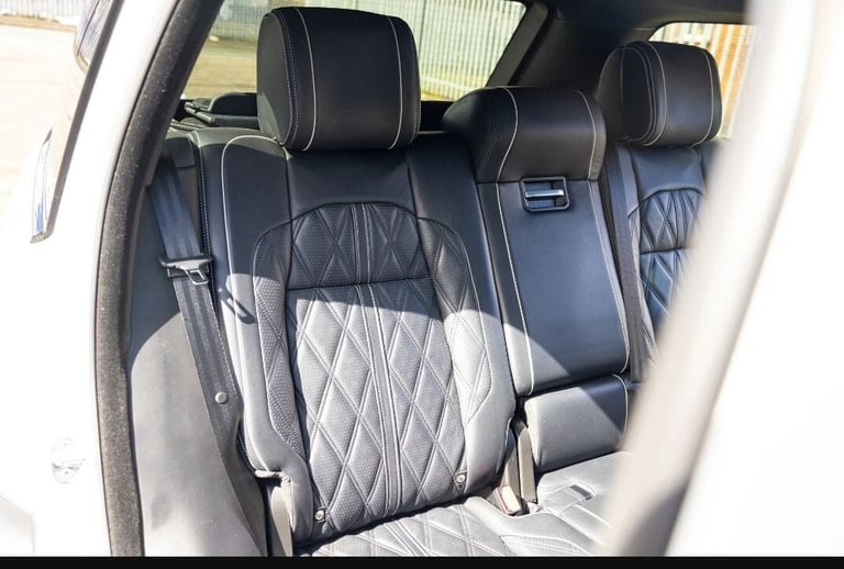 RANGE ROVER VOGUE AUTOBIOGRAPHY 4.4 SDV8 GENUINE OVERFINCH LOW MILES ONE OWNER 