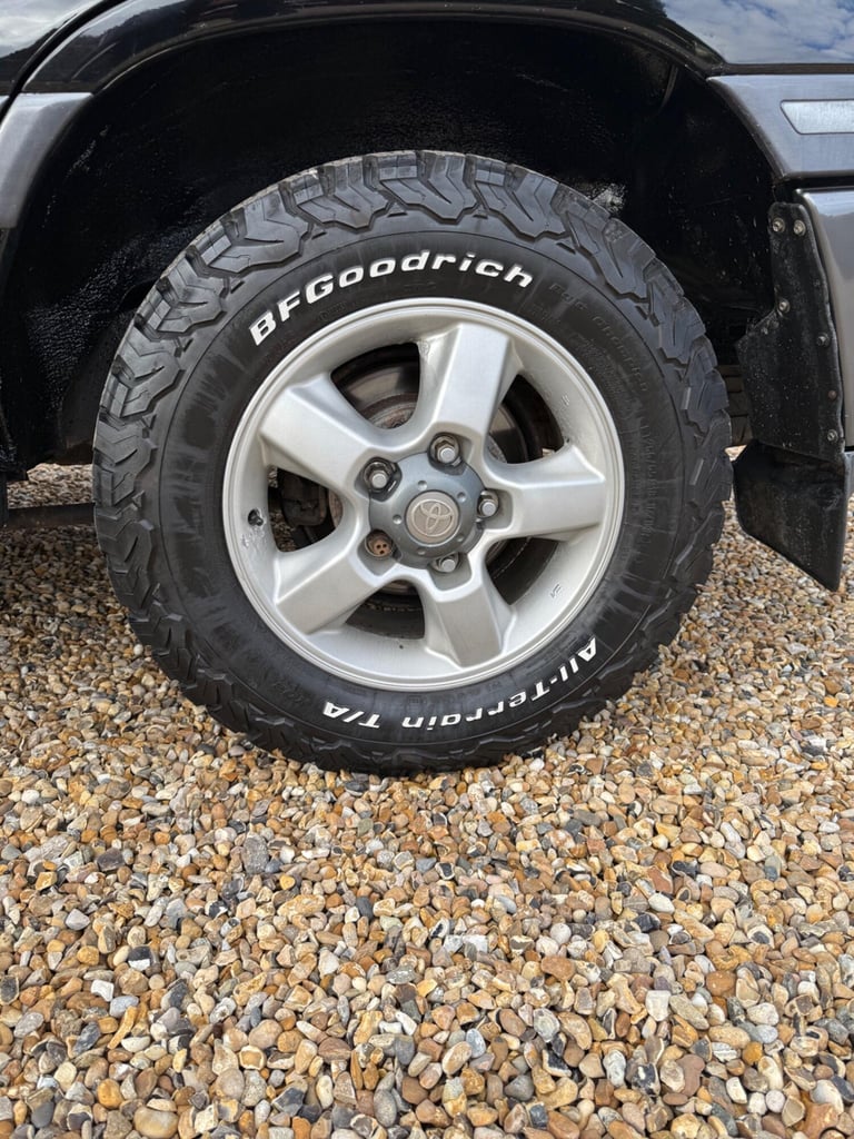  Toyota Land Cruiser Amazon 4.2 TD SUV 5dr Diesel Automatic (282 g/km, 201 bhp) Diesel Automatic