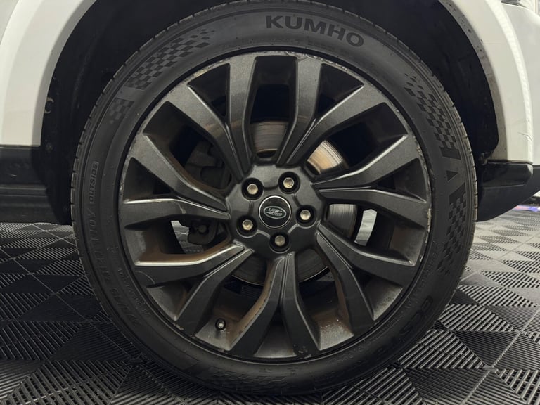 2015 Land Rover Discovery 4 3.0 SD V6 HSE Luxury Auto 4WD Euro 5 (s/s) 5dr ESTATE Diesel Automatic