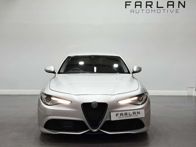 2017 Alfa Romeo Giulia 2.2 JTDM-2 180 Speciale 4dr Auto SALOON DIESEL Automatic