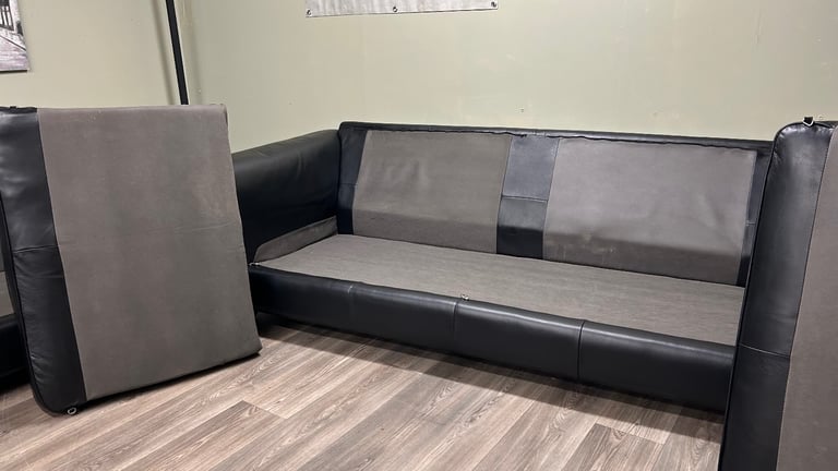 Black leather sofas 3&2