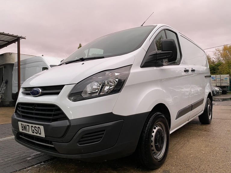 2017 Ford Transit Custom 2.0 TDCi 290 L1 H1 5dr PANEL VAN Diesel Manual