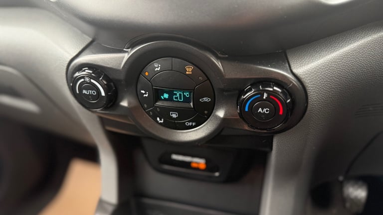 2015 Ford Ecosport 1.5 TDCi Titanium 5dr [X Pack] HATCHBACK Diesel Manual