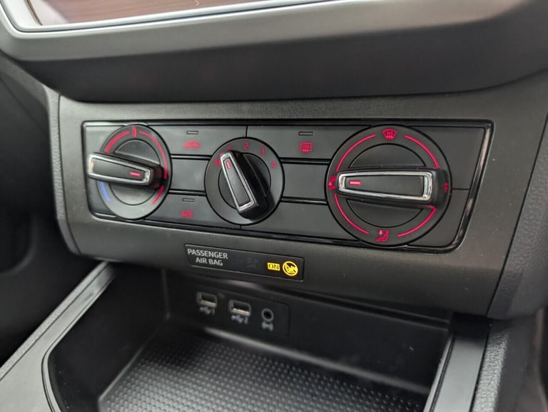 2020 SEAT Ibiza 1.0 TSI SE Technology Hatchback 5dr Petrol Manual Euro 6 (s/s) GPF (95 ps)  HATCH...