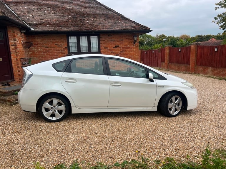 Toyota Prius VVT-I T SPIRIT