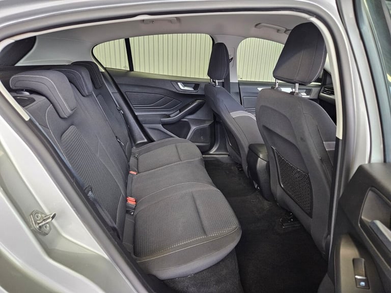 2019 Ford Focus 1.0T EcoBoost Zetec Hatchback 5dr Petrol Manual Euro 6 (s/s) (100 ps) Hatchback P...