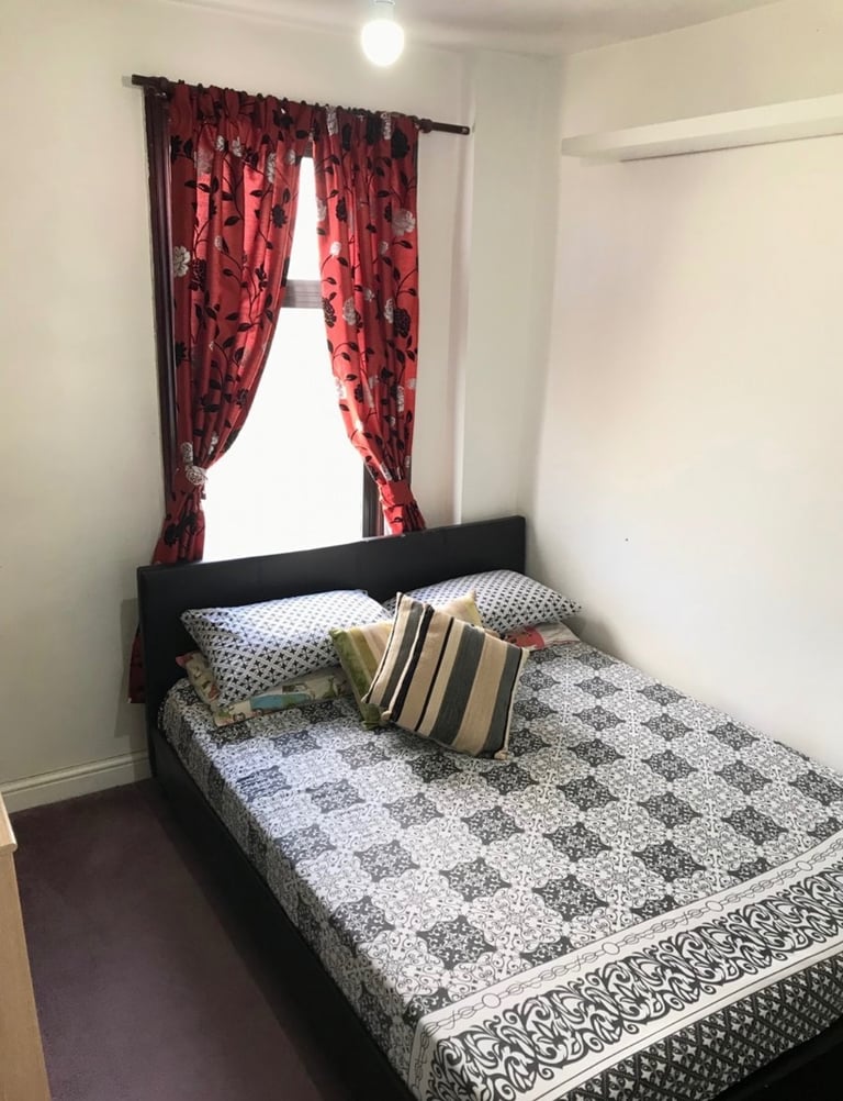 Spacious  Double Room to Rent – Manor Park (E12) – All Bills Included – Single Occupancy Only