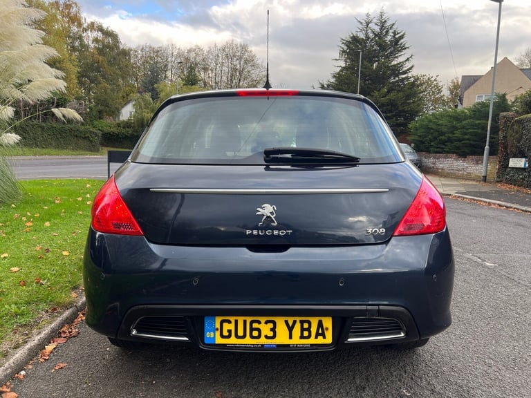 2013 Peugeot 308 1.6 HDi 92 Active 5dr [Sat Nav] HATCHBACK Diesel Manual