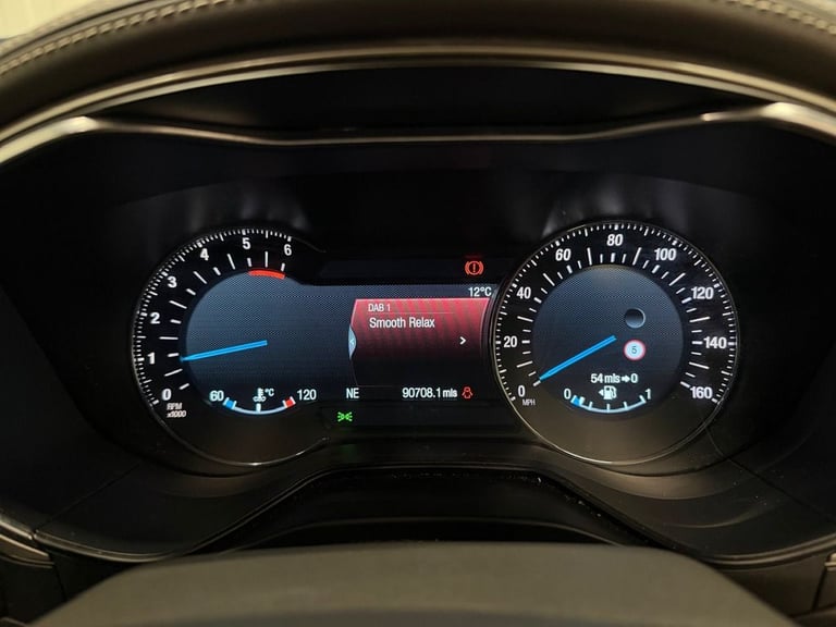 2018 Ford Mondeo 2.0 TDCi Duratorq Vignale Hatchback 5dr Diesel Manual Euro 6 (s/s) (150 ps) Hatc...