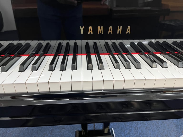 Yamaha Baby Grand GC1 Free Local Delivery Sevenoaks Kent 