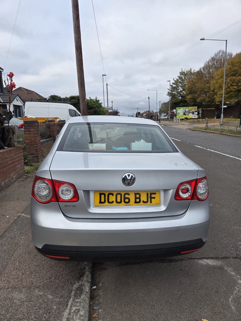 Volkswagen, JETTA, Saloon, 2006, 1595 (cc), 4 doors