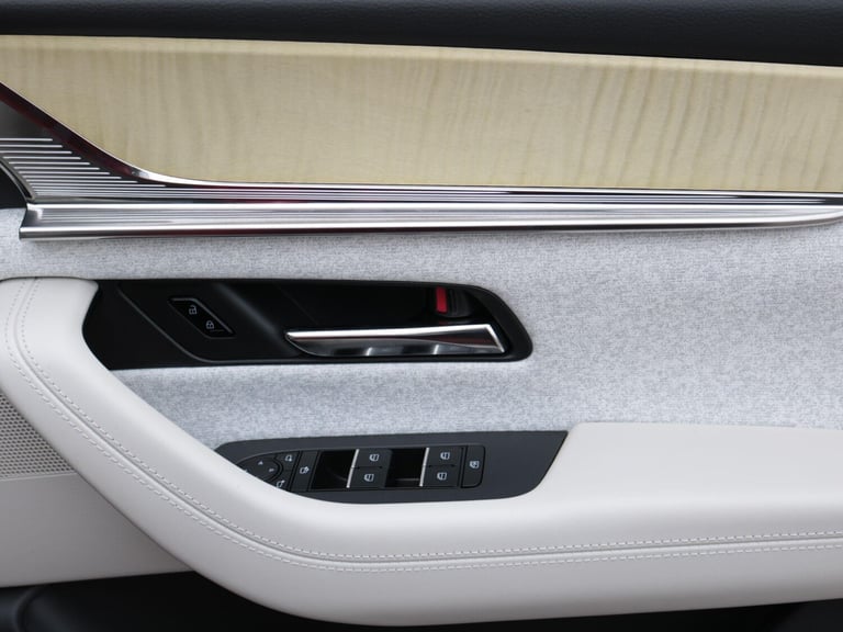 2025 Mazda CX-60 2.5 e-SKYACTIV 17.8kWh Takumi SUV 5dr Petrol Plug-in Hybrid Auto 4WD Euro 6 ESTA...