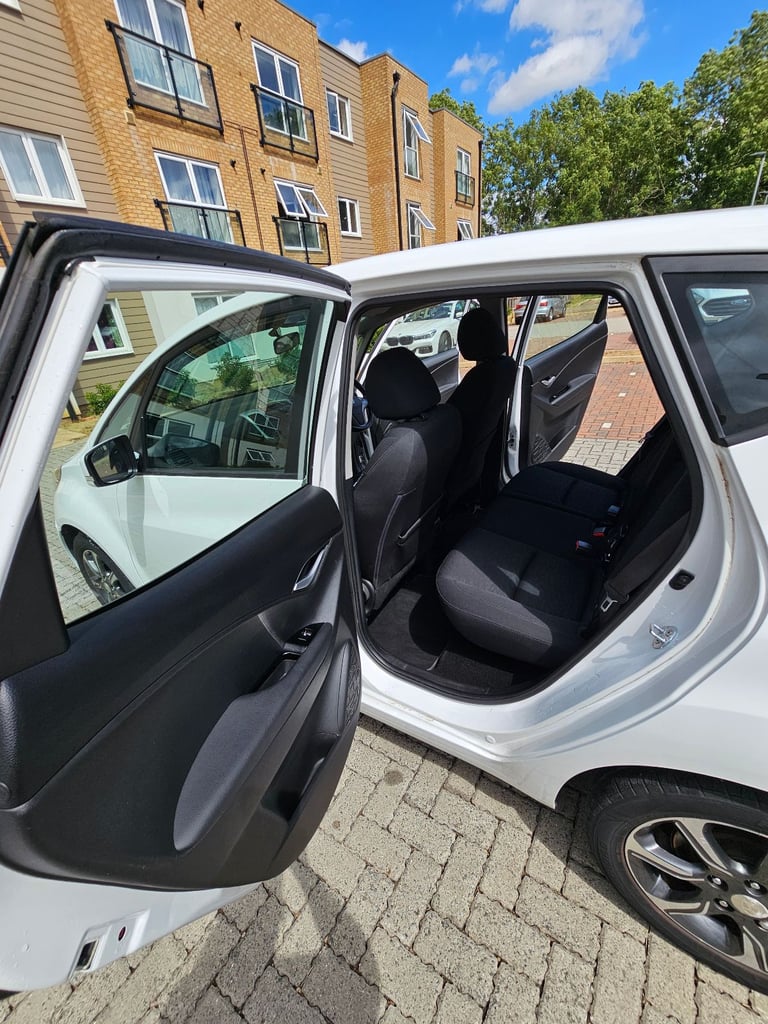 Hyundai, IX20, MPV, 2017, Other, 1591 (cc), 5 doors