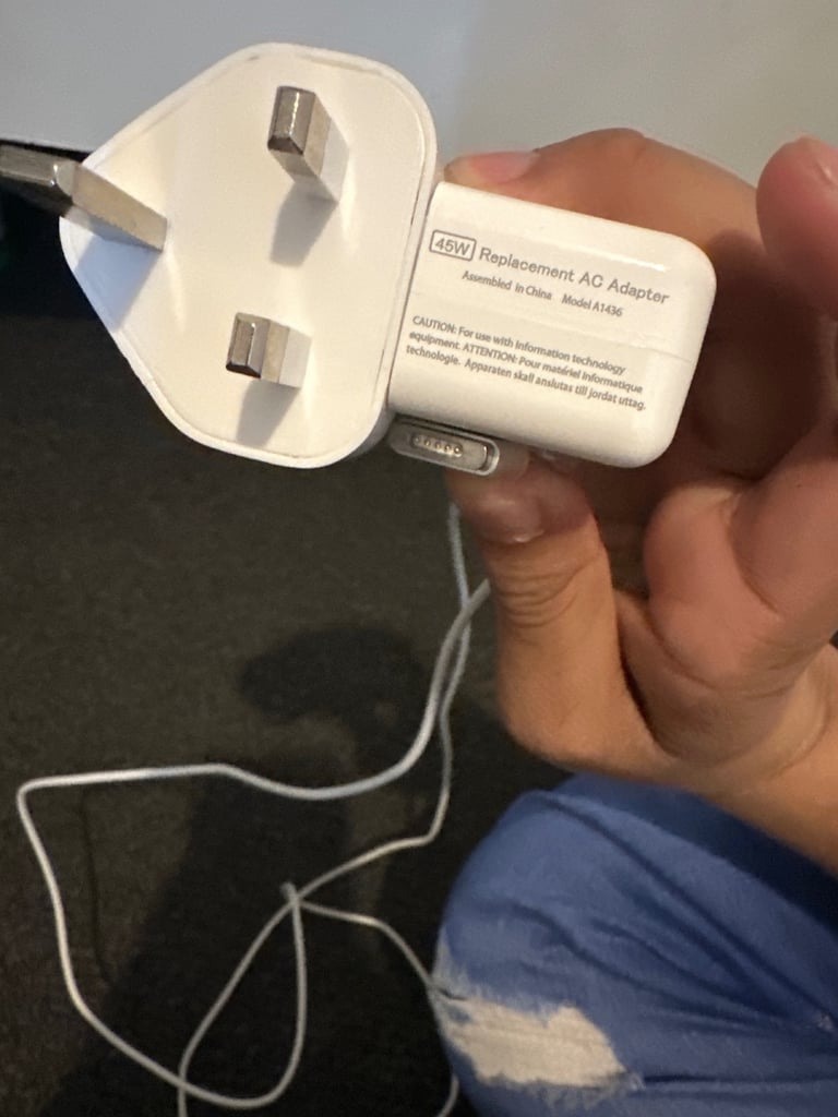 Apple charger