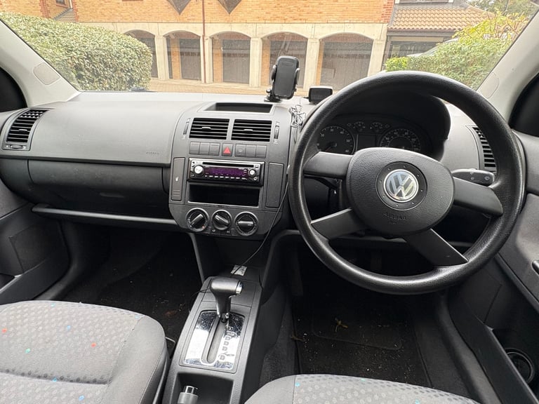 Volkswagen, POLO 1.4 automatic petrol ,5 doors, drives great, full service history,1 year mot 
