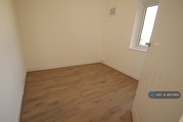 3 bedroom house in Jellicoe Avenue, Gravesend, DA12 (3 bed) (#2657900)
