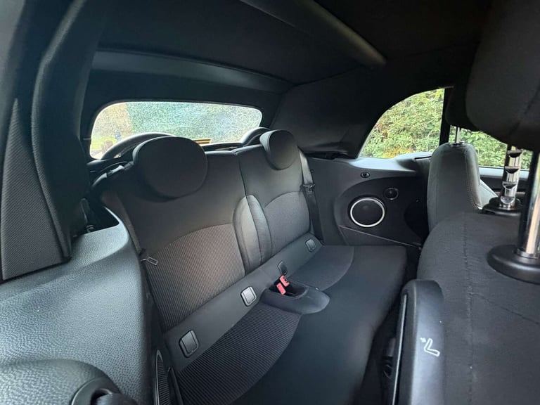 2012 MINI Convertible 1.6 Cooper S 2dr Convertible Petrol Manual